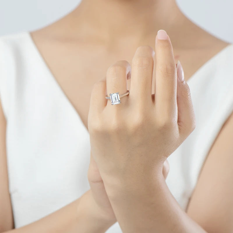 Sterling Silver 7x9mm Emerald Cut Solitiare Ring for Women