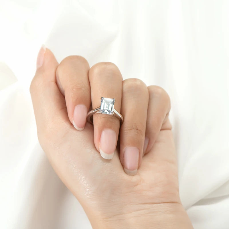 Sterling Silver 7x9mm Emerald Cut Solitiare Ring for Women