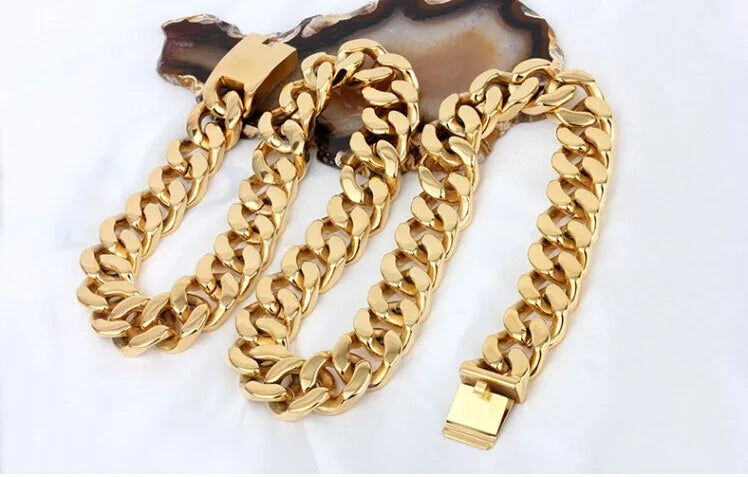 70cm Long Cuban Chain Necklace Stainless Steel Dubai Gold Color.