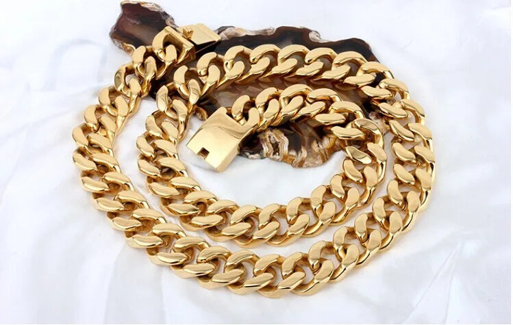 70cm Long Cuban Chain Necklace Stainless Steel Dubai Gold Color.