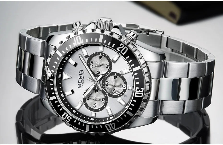 Man's Analogue Chronograph Quartz Stainless Steel Luminous Watch.