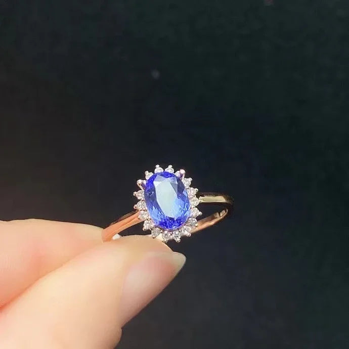 18K Gold Ring for Woman 2.3 Gram Gold 0.8ct 6*8mm Tanzanite Gold Ring.