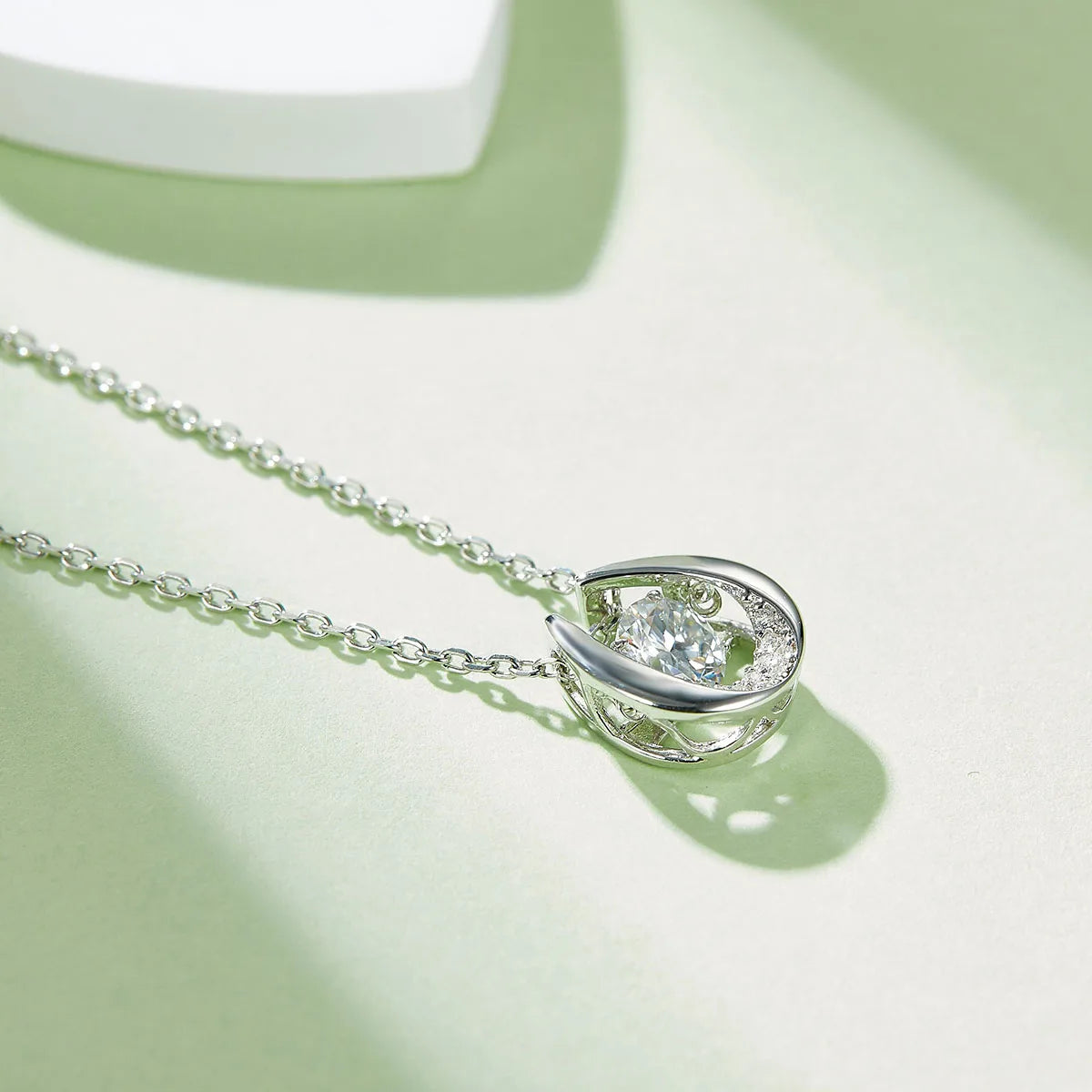 Women's Sterling Silver Diamond Twinkle Moissanite Necklace
