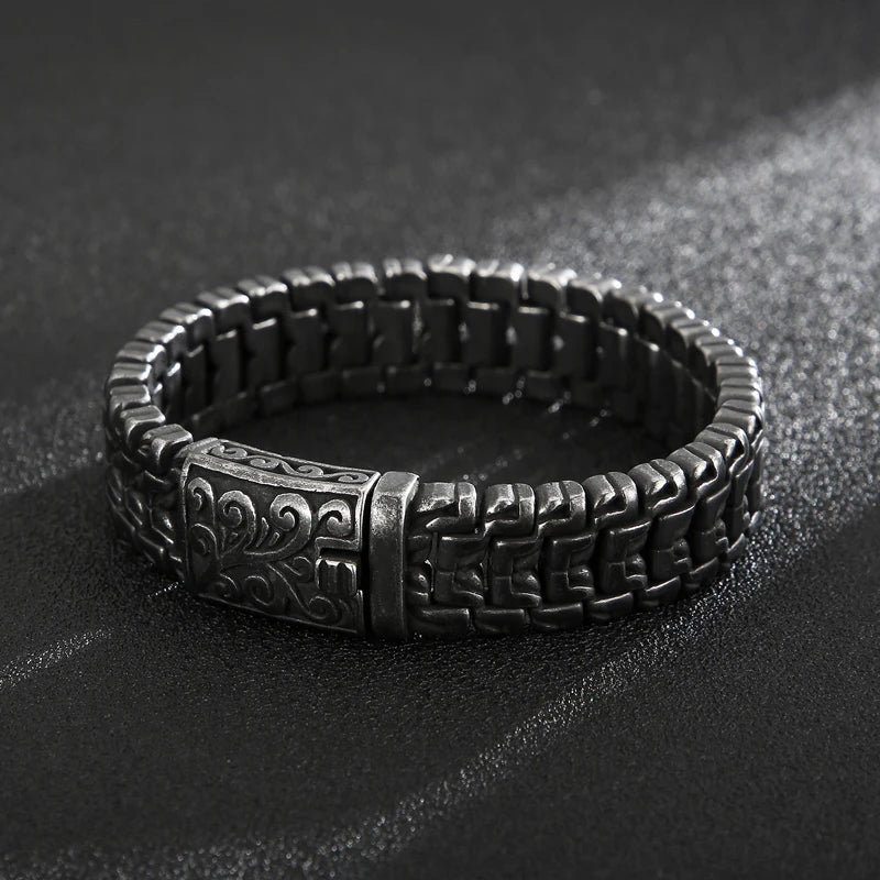 Arrow Shaped Bracelet for Men, Stainless Steel Bike Chain