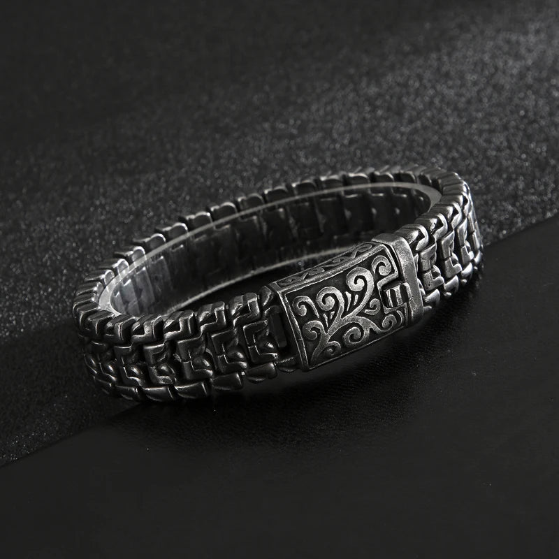 Arrow Shaped Bracelet for Men, Stainless Steel Bike Chain
