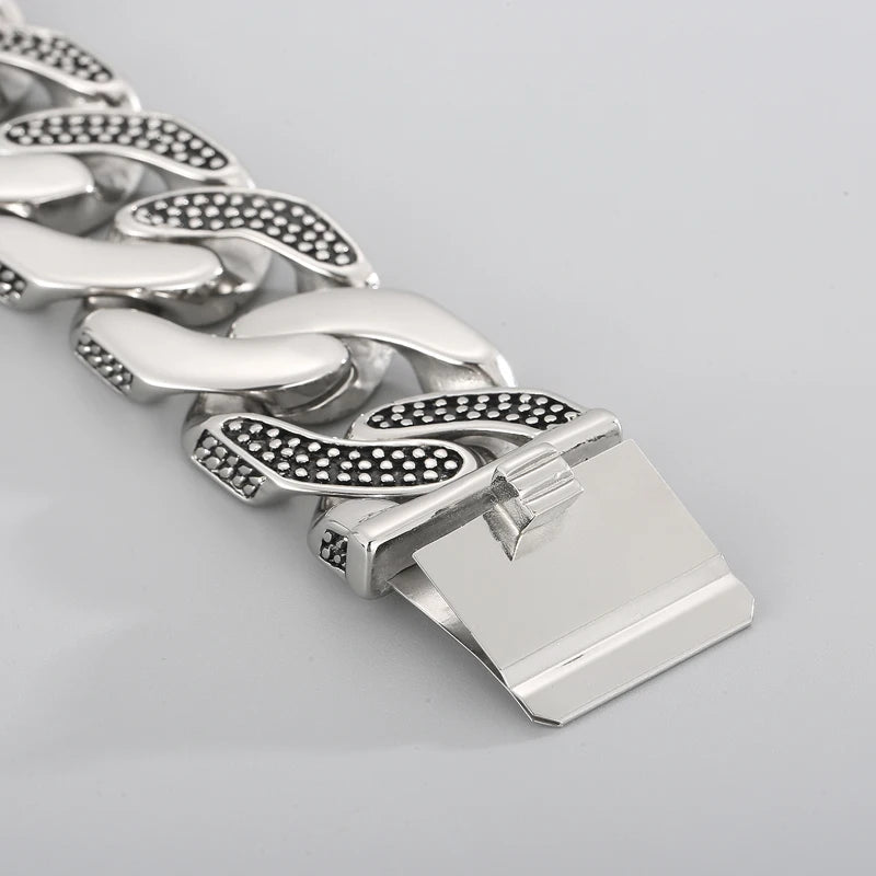 30MM Stainless Steel Mesh Chain Bracelet for Men Silver Color.